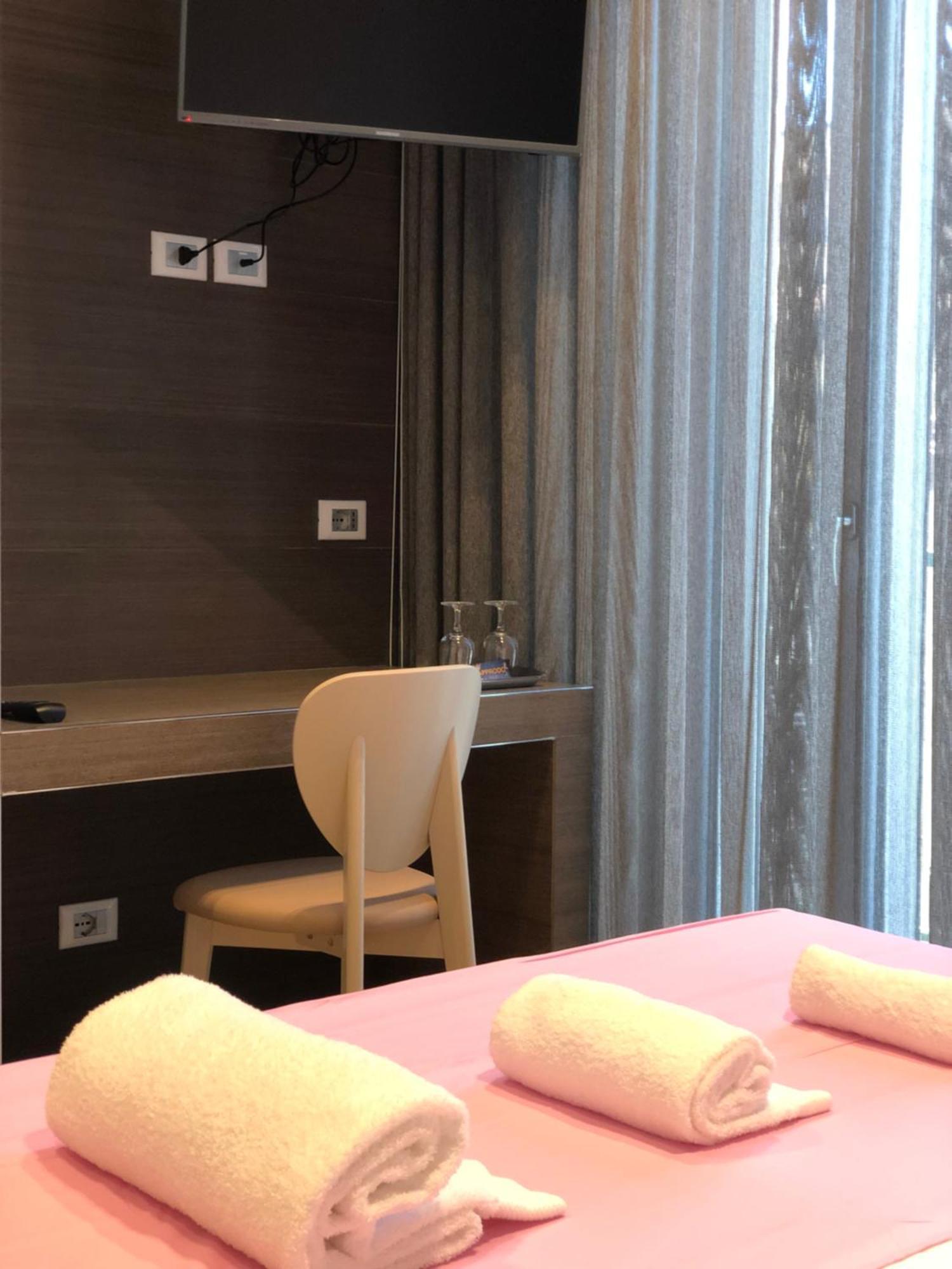 Approdo Residence Civitanova Marche Εξωτερικό φωτογραφία